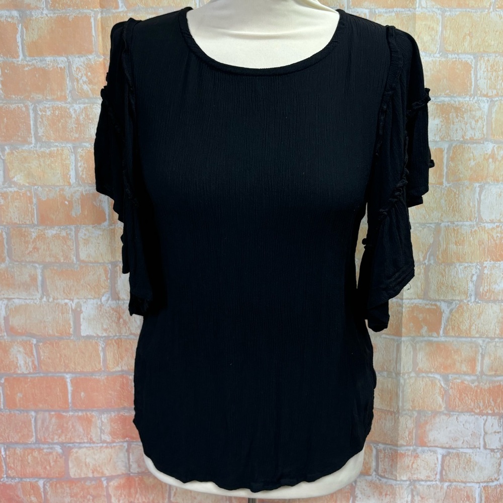 Maurices Crinkle Gauze Tiered Sleeve‎ Top